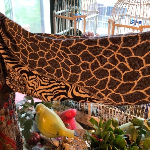 Embroidered Elegance! XL cardigan by Soft Surroundings - Picture 3 of 6